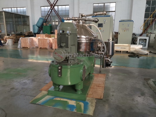 satın al Virgin Hindistan Cevizi Yağı / Yakıt Tedavisi İçin Yüksek Hızlı Endüstriyel Yağ Ayırıcılar online manufacture